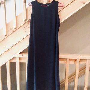 Eddie Bauer Classic Dress